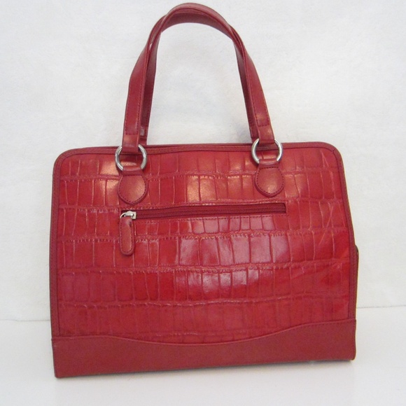 Red Faux Leather Crocodile Heart Accent Zipper Closure Double Handle Tote - Picture 4 of 11